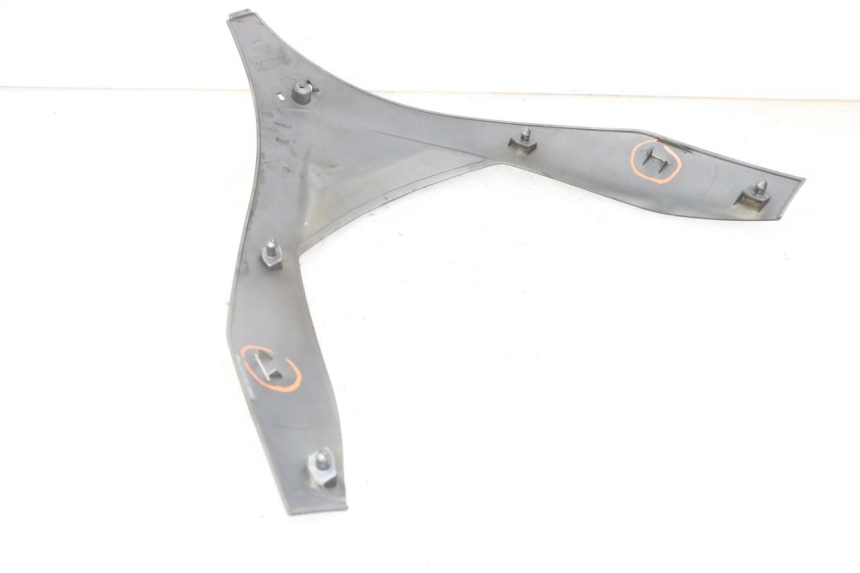 photo de UPPER FRONT PANEL PIAGGIO MP3 LT 400 (2007 - 2012)