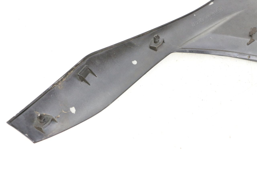 photo de UPPER FRONT FAIRING PIAGGIO MP3 LT 300 (2010 - 2016) - Zoom on usage condition