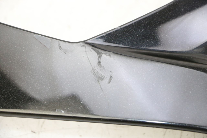 photo de UPPER FRONT FAIRING PIAGGIO MP3 LT 300 (2010 - 2016) - Surface and material condition