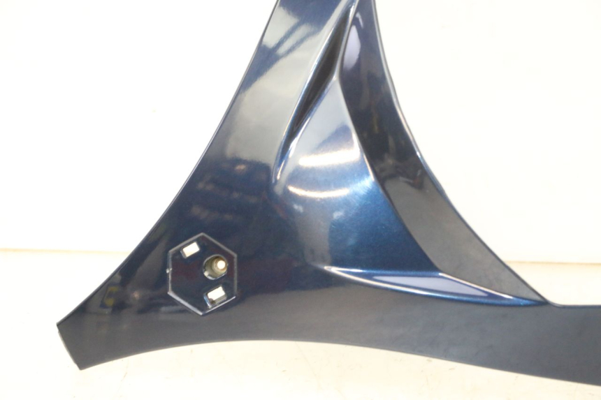 photo de UPPER FRONT FAIRING PIAGGIO MP3 RL 250 (2007 - 2010)