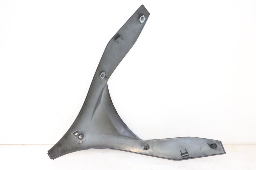 photo de UPPER FRONT PANEL PIAGGIO MP3 125 (2006 - 2014)