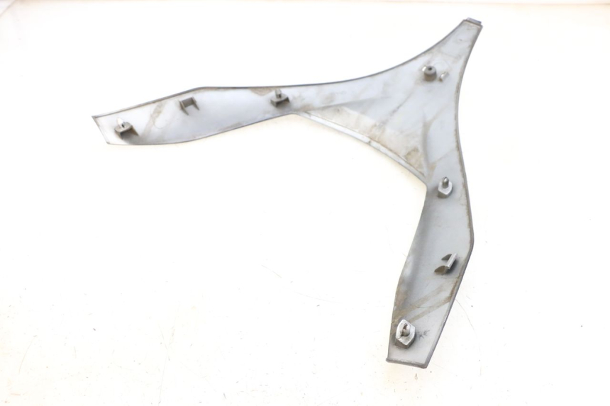 photo de UPPER FRONT PANEL PIAGGIO MP3 125 (2006 - 2014)