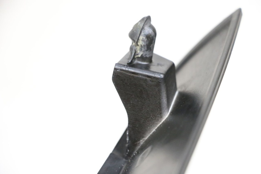 photo de UPPER FRONT FAIRING PIAGGIO MP3 500 (2016 - 2018) - Alternative perspective