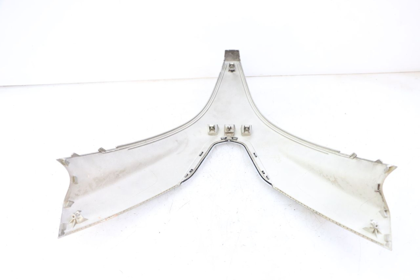 photo de UPPER FRONT FAIRING PEUGEOT SATELIS 125 (2013 - 2018)