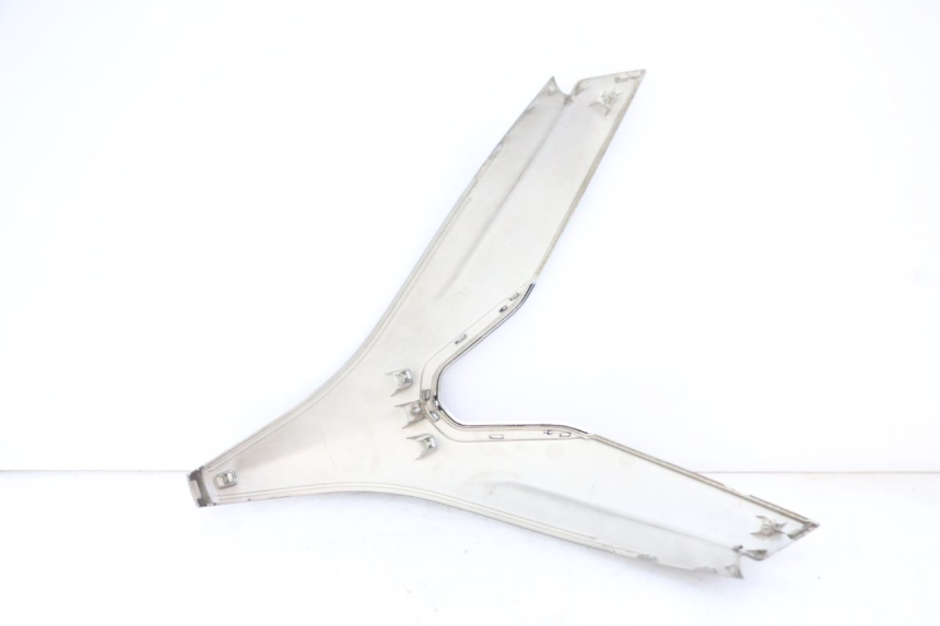 photo de UPPER FRONT FAIRING PEUGEOT SATELIS 125 (2013 - 2018)