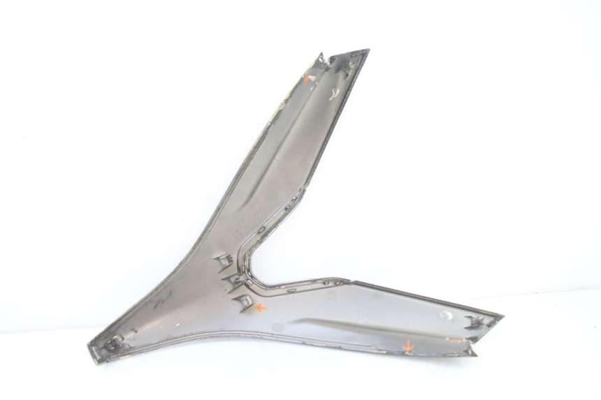 photo de UPPER FRONT FAIRING PEUGEOT SATELIS 125 (2013 - 2018)