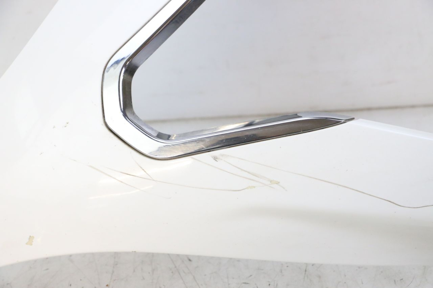 photo de UPPER FRONT PANEL PEUGEOT SATELIS 125 (2010 - 2012) - Component zoom