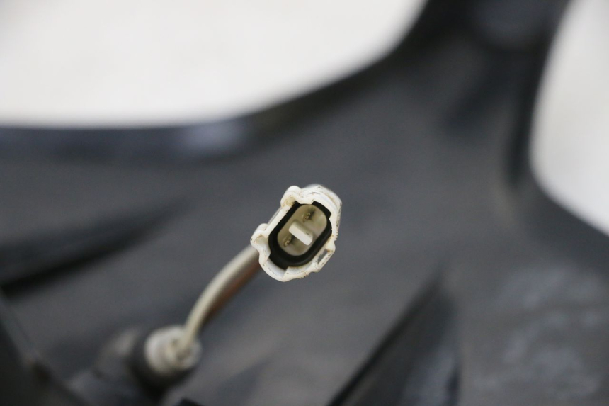 photo de UPPER FRONT FAIRING YAMAHA YFM R RAPTOR 250 (2008 - 2014) - Technical close-up