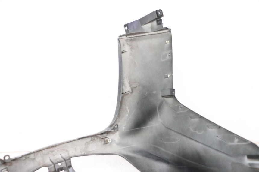 photo de FRONT PANEL YAMAHA XMAX X-MAX 125 (2006 - 2009) - Focus on structure