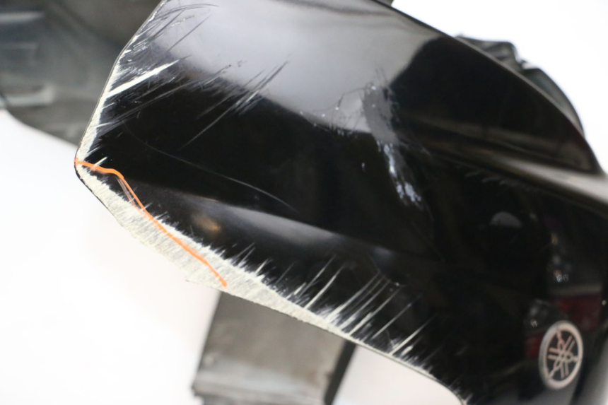 photo de FRONT PANEL YAMAHA XMAX X-MAX 125 (2006 - 2009) - Fixing points details