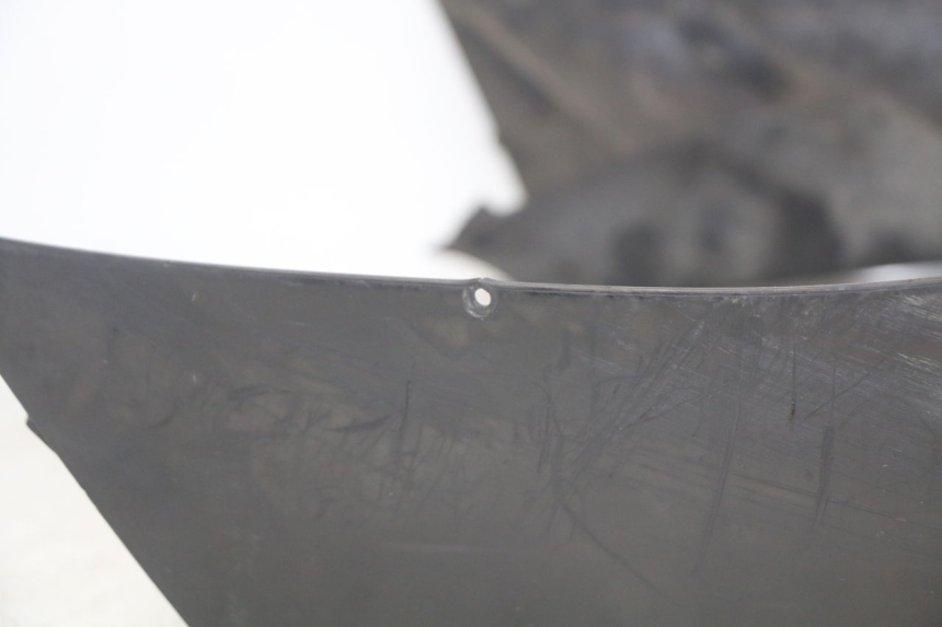 photo de FRONT FAIRING YAMAHA YP MAJESTY 125 (2007 - 2010)