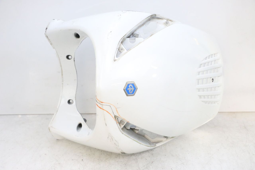 photo de FRONT PANEL PIAGGIO ZIP 4T 50 (2018 - 2020) - Distinctive features
