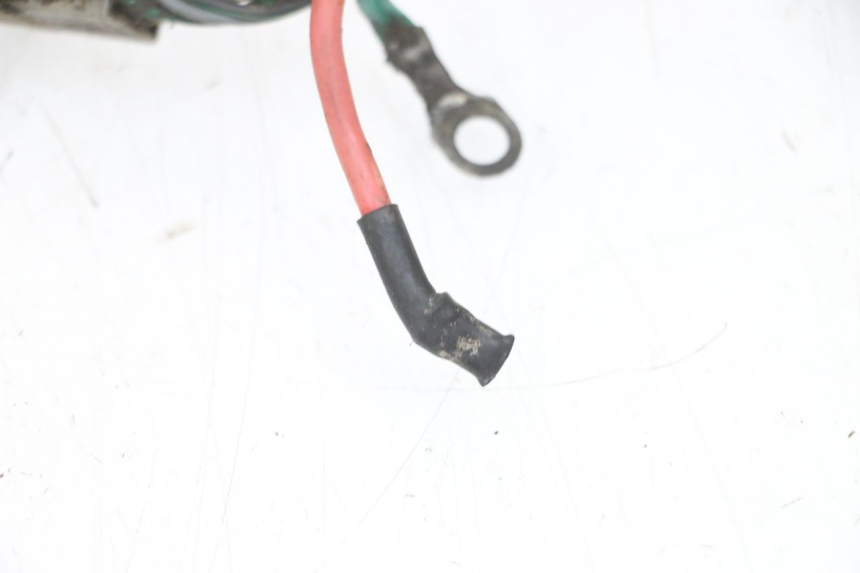 photo de WIRE HARNESS PEUGEOT ELYSEO 125 (1999 - 2004) - Fixing points details