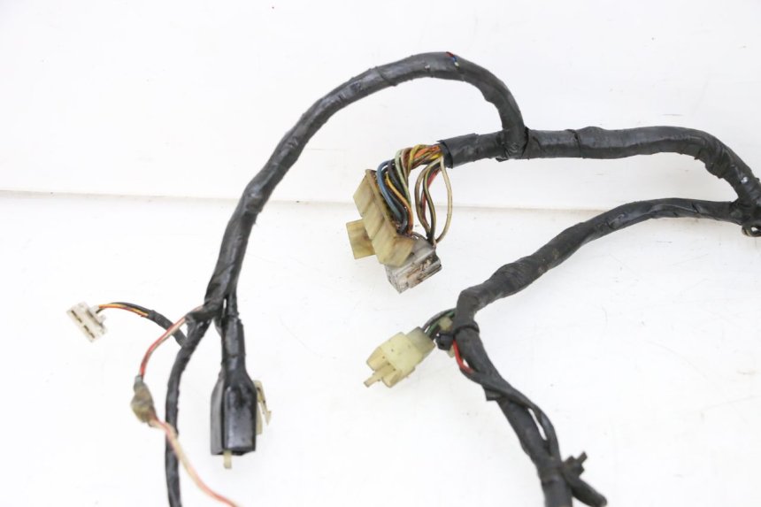 photo de WIRE HARNESS KAWASAKI GPZ RX 1000 (1986 - 1988) - High-resolution close-up