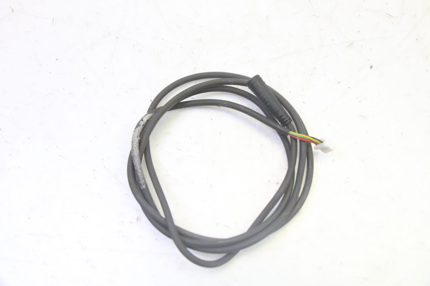 photo de WIRE HARNESS XIAOMI MI PRO 2 1