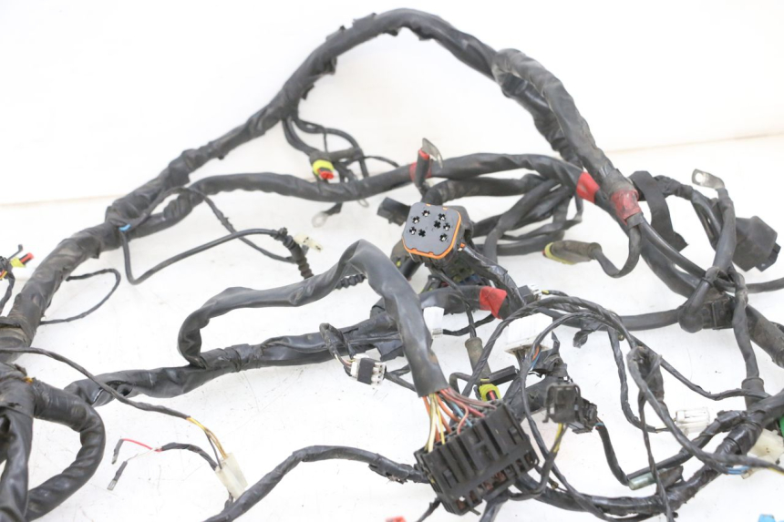 photo de WIRE HARNESS PIAGGIO MP3 RL 250 (2007 - 2010) - Surface and material condition