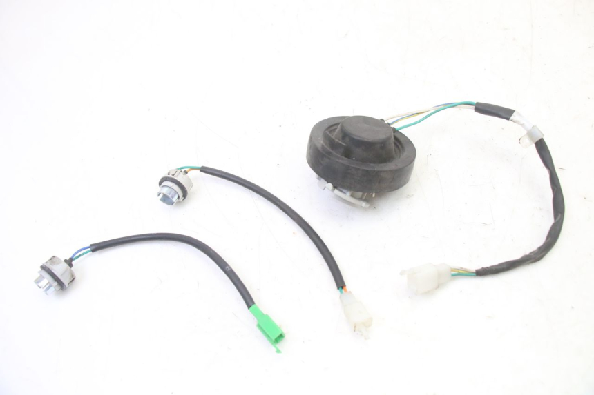 photo de HEADLIGHT WIRE HARNESS PEUGEOT KISBEE 4T 50 (2018 - 2022)