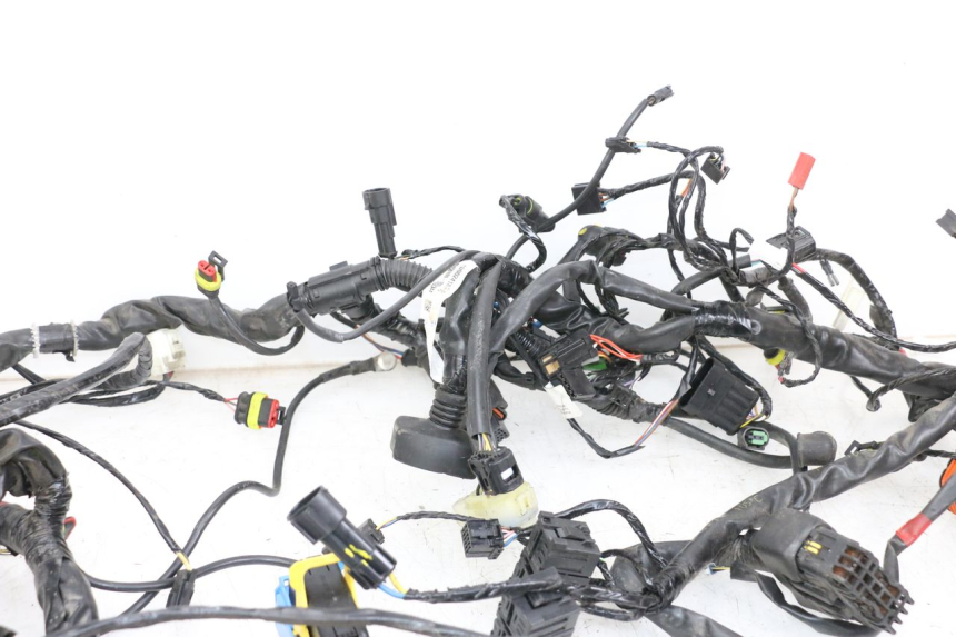 photo de WIRE HARNESS PIAGGIO MP3 HPE 350 (2018 - 2020)