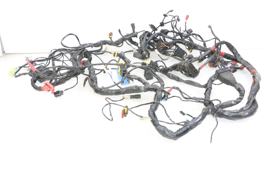 photo de WIRE HARNESS PIAGGIO MP3 HPE 350 (2018 - 2020)