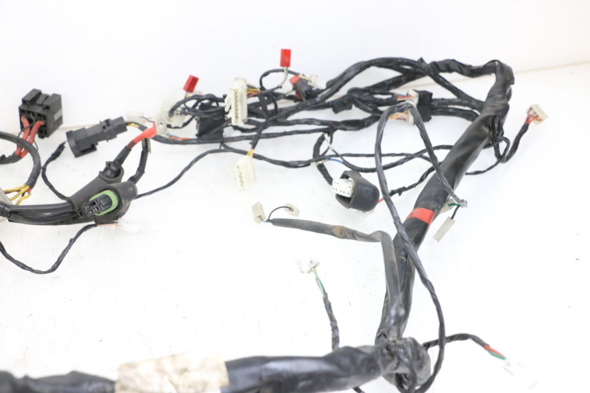 photo de WIRE HARNESS PIAGGIO X8 125 (2004 - 2007)