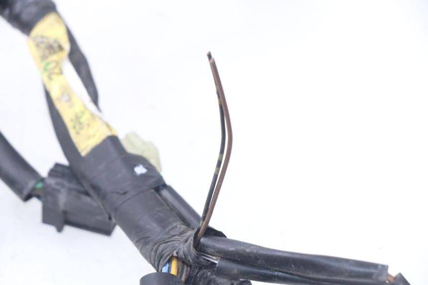 photo de FRONT FAIRING WIRE HARNESS YAMAHA FJR ABS 1300 (2006 - 2012)