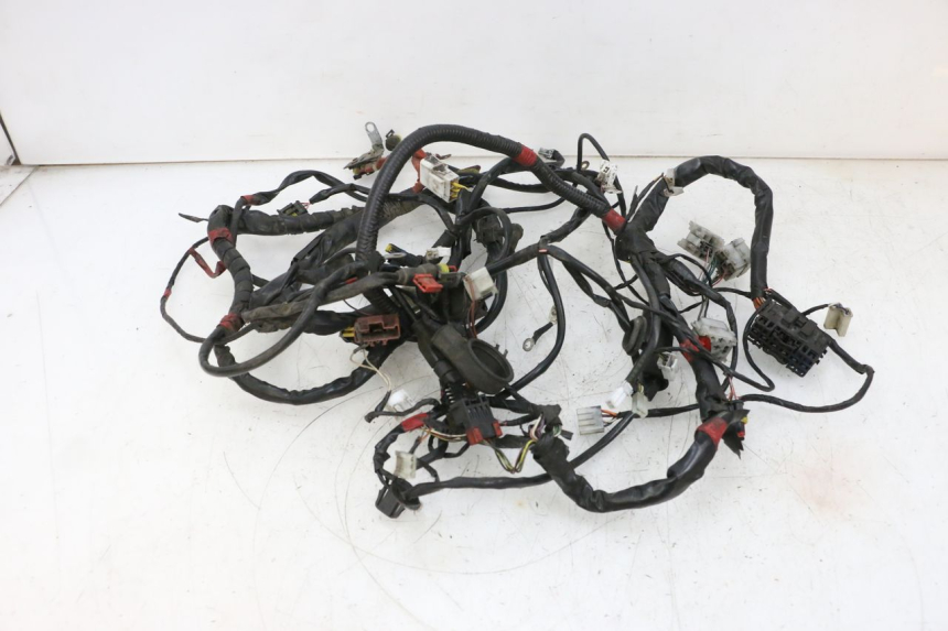 photo de WIRE HARNESS PIAGGIO VESPA GTS SUPER IE 125 (2009 - 2016) - Zoom on usage condition