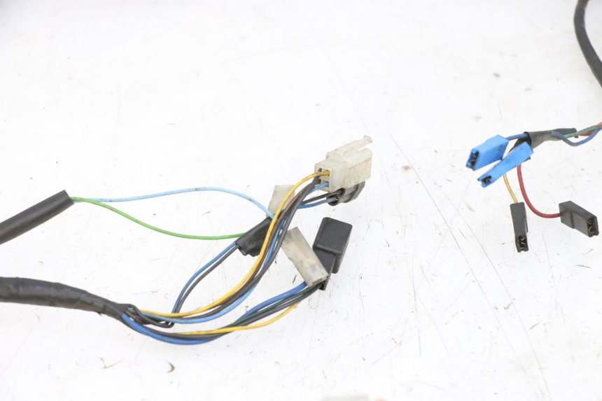 photo de WIRING HARNESS YAMAHA YP MAJESTY 125 (2002 - 2006) - Component zoom