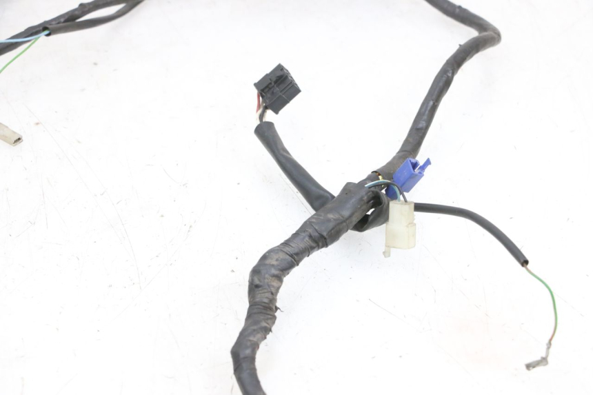 photo de WIRING HARNESS YAMAHA YP MAJESTY 125 (2002 - 2006) - Technical close-up