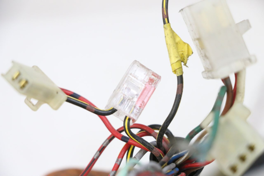 photo de WIRE HARNESS KAWASAKI ZR 7 750 (1999 - 2001) - Additional view of the item