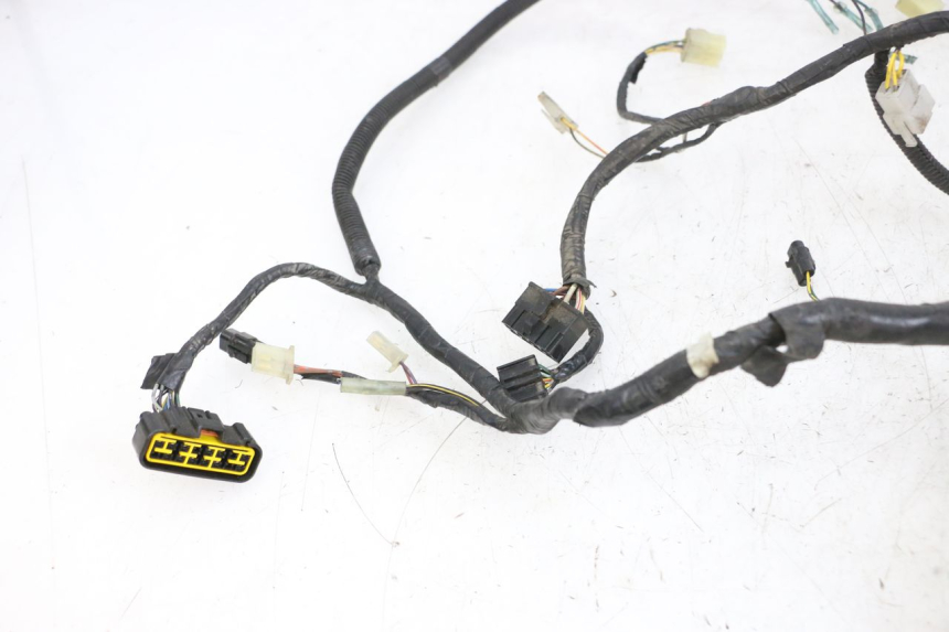 photo de WIRE HARNESS KAWASAKI ZR 7 750 (1999 - 2001) - Surface and material condition