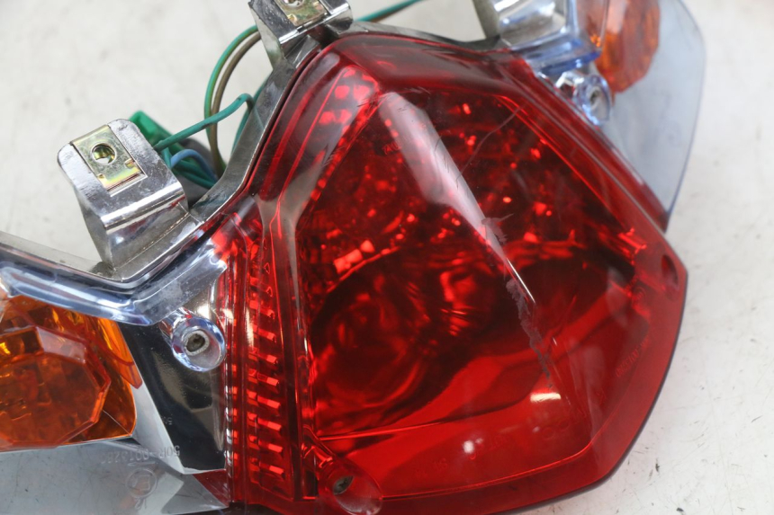 photo de REAR LIGHT KYMCO AGILITY NAKED RENOUVO 2T 50 (2011 - 2018)