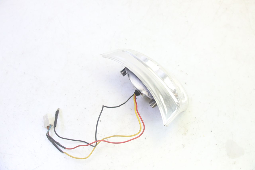 photo de REAR LIGHT MBK BOOSTER SPIRIT 50 (2004 - 2017) - Alternative perspective