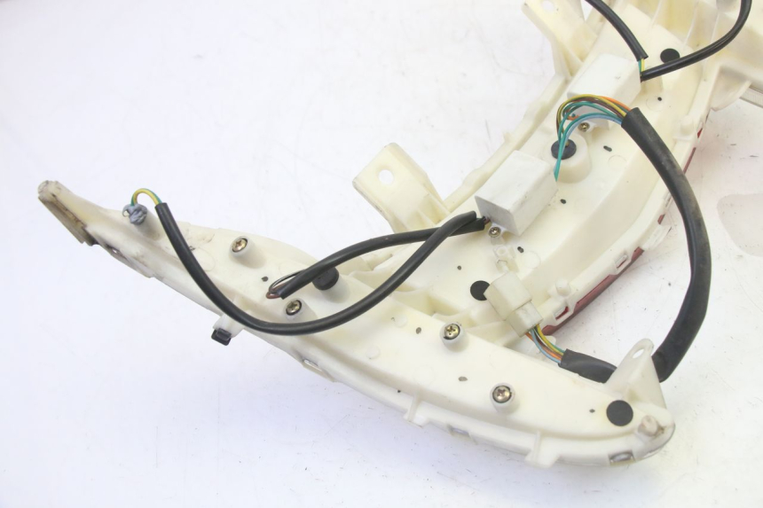 photo de REAR LIGHT PEUGEOT CITYSTAR 50 (2013 - 2017)