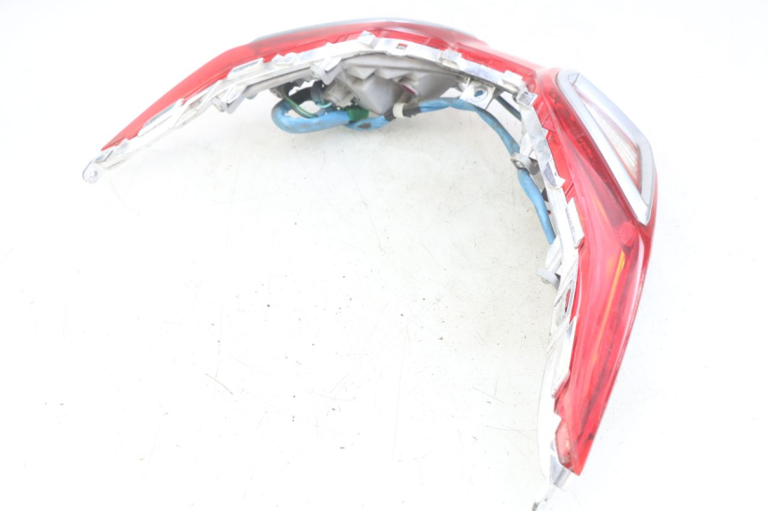 photo de REAR LIGHT KYMCO DOWNTOWN ABS 125 (2015 - 2017) - Markings and original references