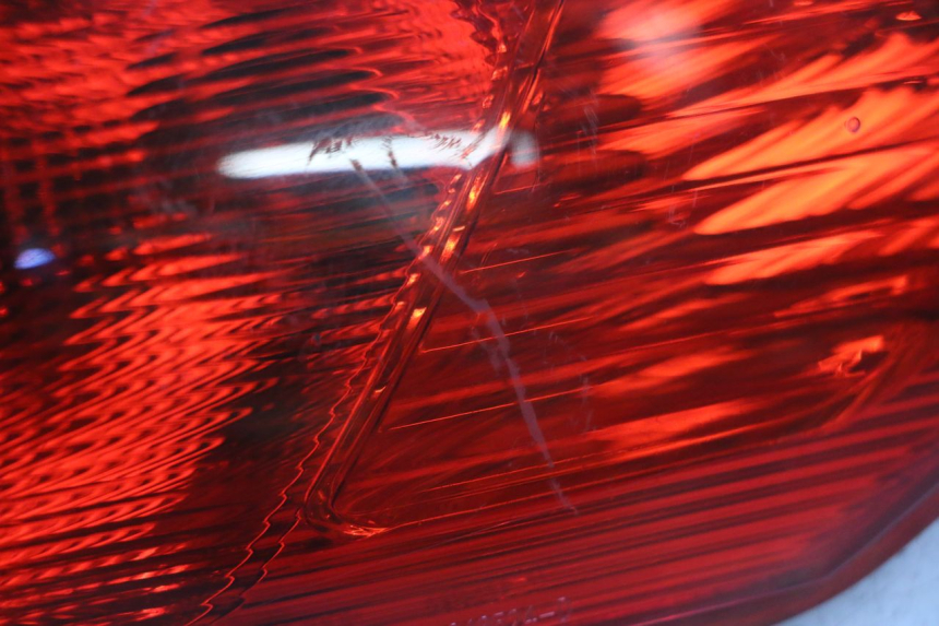 photo de RIGHT TAIL LIGHT PIAGGIO MP3 LT 300 (2010 - 2016)
