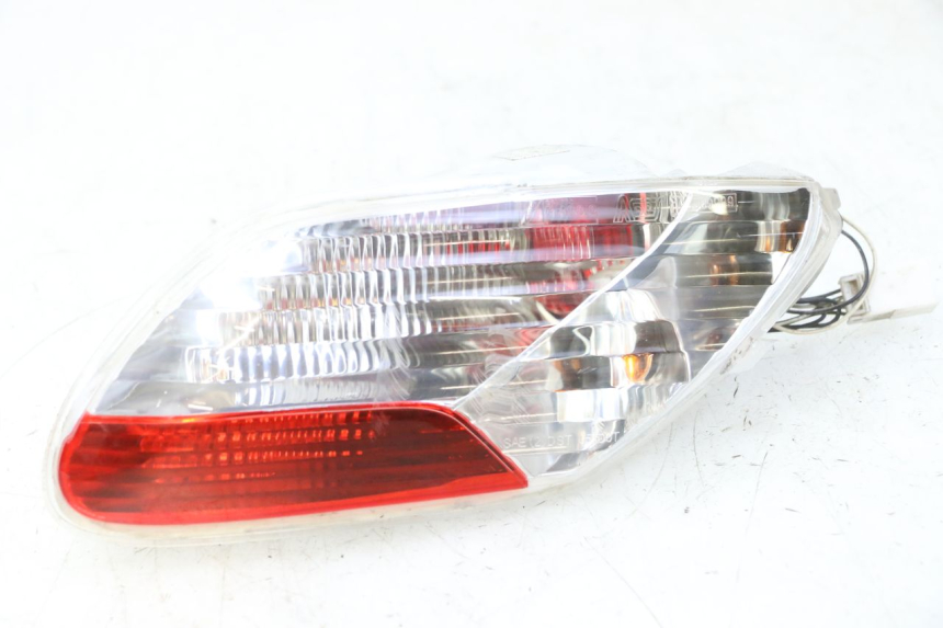 photo de RIGHT TAIL LIGHT PIAGGIO MP3 RL 250 (2007 - 2010)