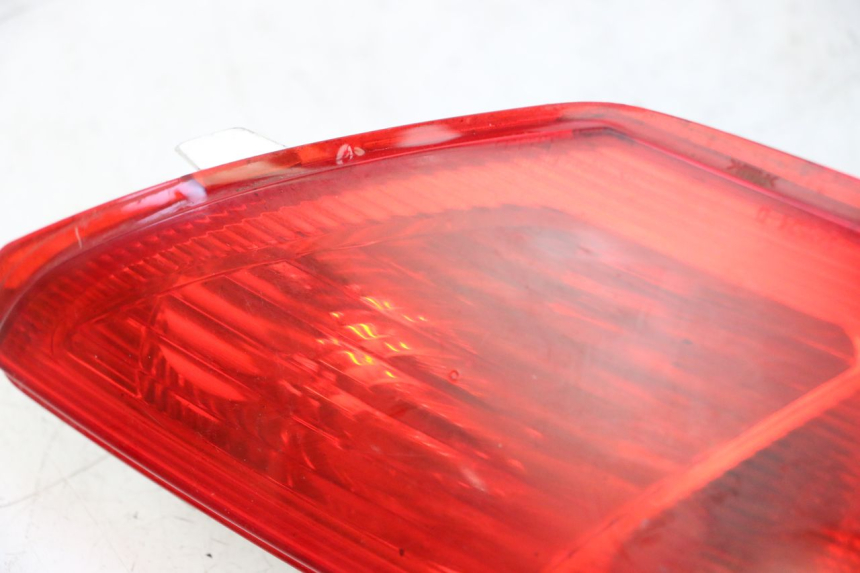 photo de RIGHT REAR LIGHT PIAGGIO MP3 500 (2011 - 2015)