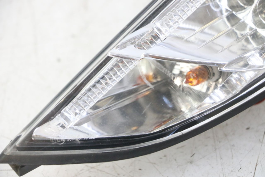 photo de RIGHT TAIL LIGHT PEUGEOT SATELIS 125 (2013 - 2018)