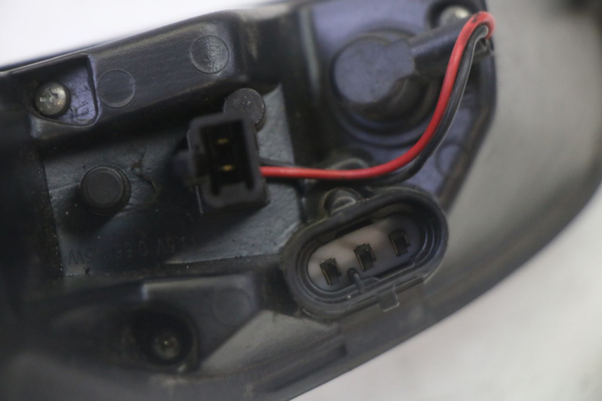 photo de RIGHT TAIL LIGHT PEUGEOT SATELIS 125 (2013 - 2018)