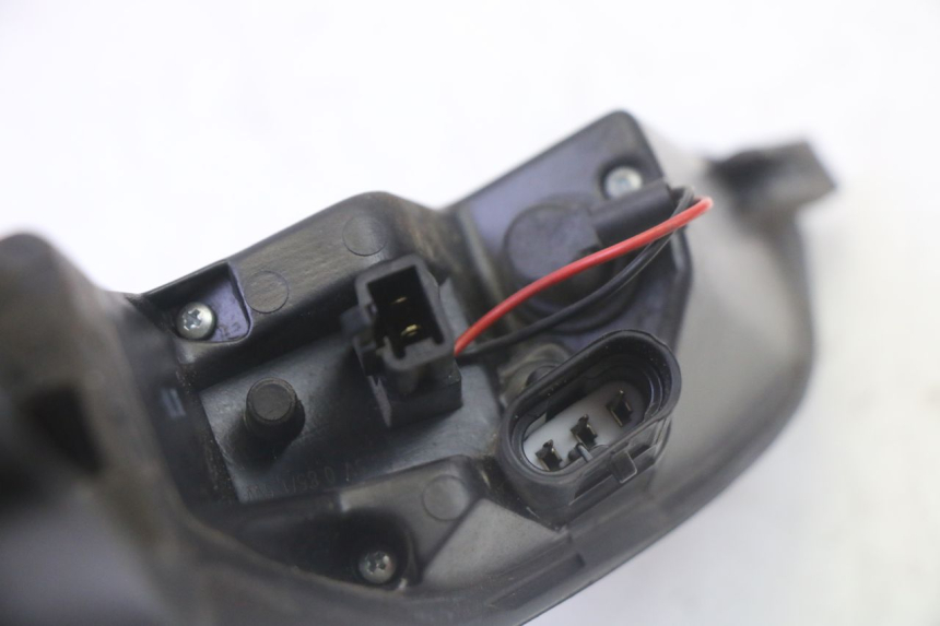 photo de RIGHT REAR LIGHT PEUGEOT SATELIS 125 (2010 - 2012)