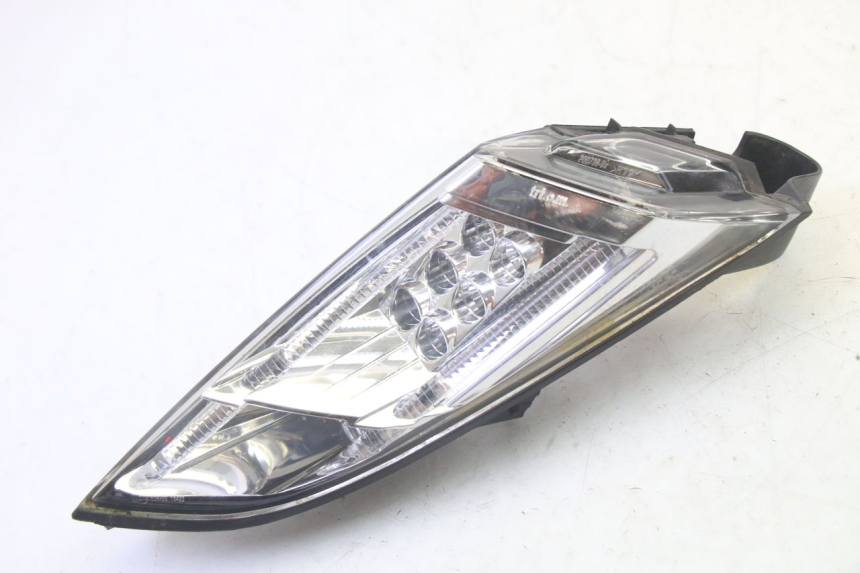 photo de RIGHT TAIL LIGHT PEUGEOT SATELIS 125 (2013 - 2018)
