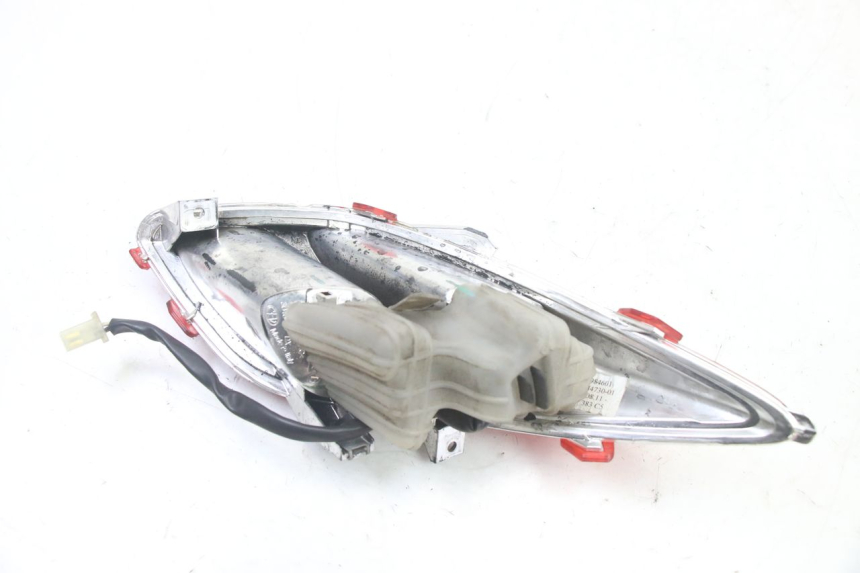 photo de RIGHT REAR LIGHT YAMAHA X-MAX XMAX 125 (2010 - 2014)