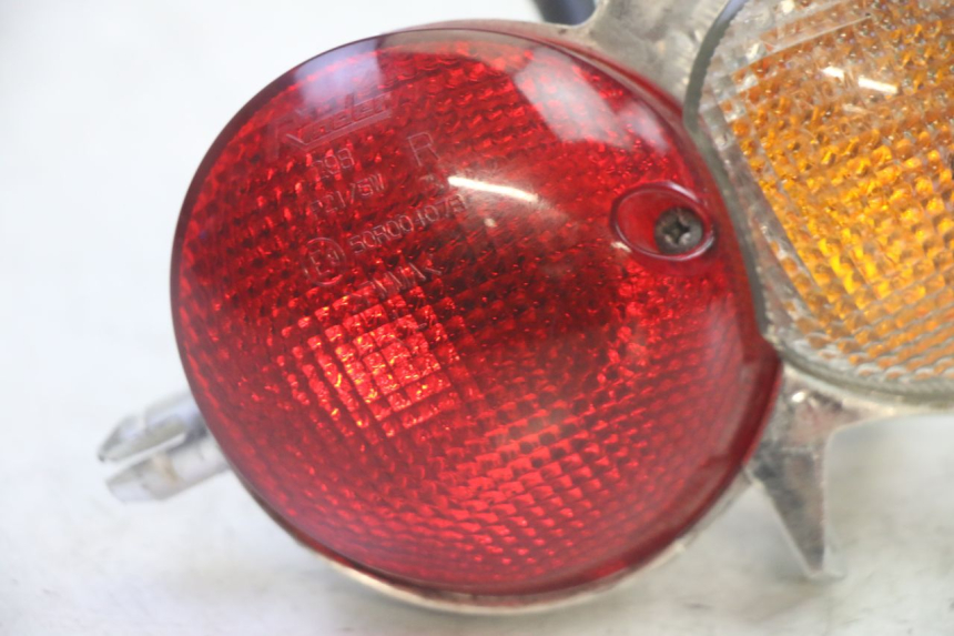 photo de RIGHT TAIL LIGHT YAMAHA YP MAJESTY 125 (2002 - 2006) - Component detail