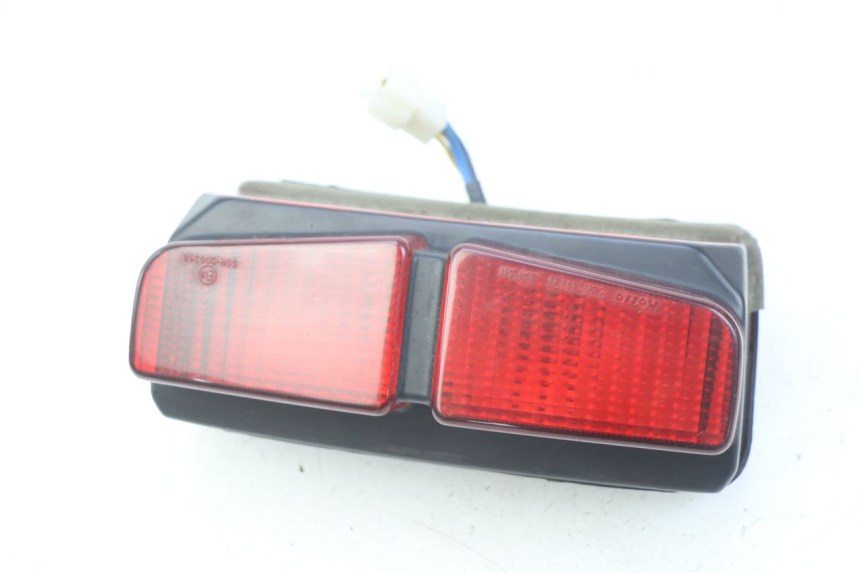 photo de REAR LIGHT YAMAHA FZS FAZER 600 (1998 - 2001)