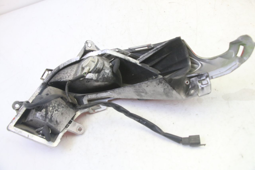 photo de LEFT TAIL LIGHT HONDA FES S-WING SWING ABS 125 (2007 - 2015)