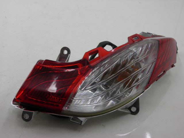 photo de LEFT TAIL LIGHT HONDA FES S-WING SWING ABS 125 (2007 - 2015)