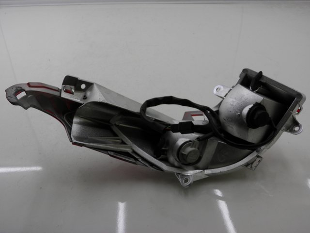photo de LEFT TAIL LIGHT HONDA FES S-WING SWING ABS 125 (2007 - 2015)