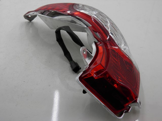 photo de LEFT TAIL LIGHT HONDA FES S-WING SWING ABS 125 (2007 - 2015)