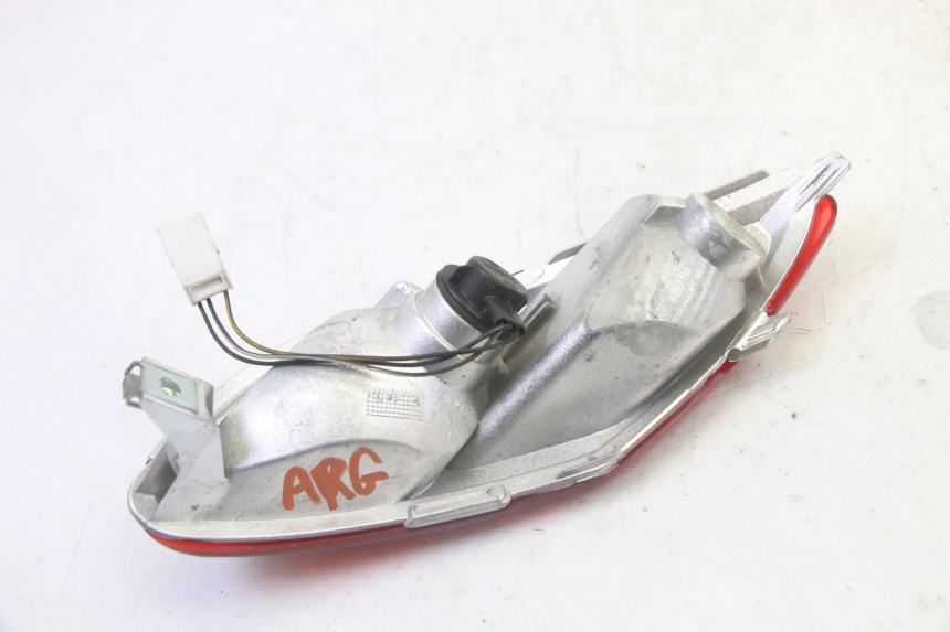 photo de LEFT TAIL LIGHT PIAGGIO MP3 LT 300 (2010 - 2016)
