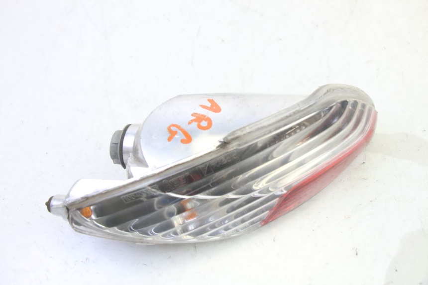 photo de LEFT TAIL LIGHT PIAGGIO MP3 125 (2006 - 2014)